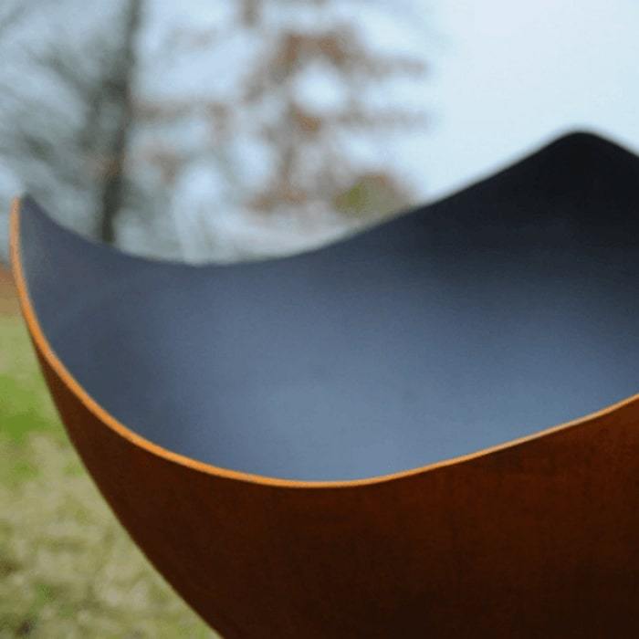 Close-Up Image of Manta Ray 36" Steel Fire Pit by Fire Pit Art