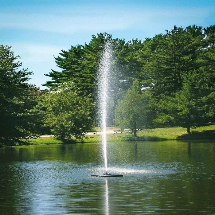 Scott Aerator Gusher Pond Fountain 1/2HP Shooting High Water with Green Grasses and Trees 